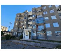 Comodo Departamento de 2D1B y Estacionamiento.