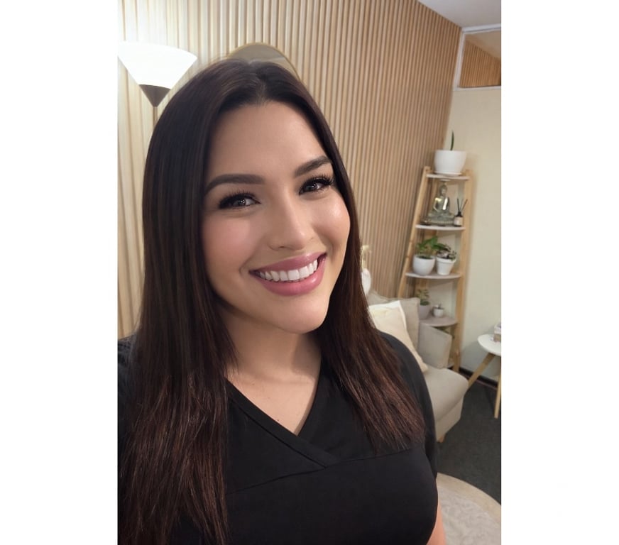 Masajes Santiago Providencia - Fotos de Masajista Atención corporal exclusiva