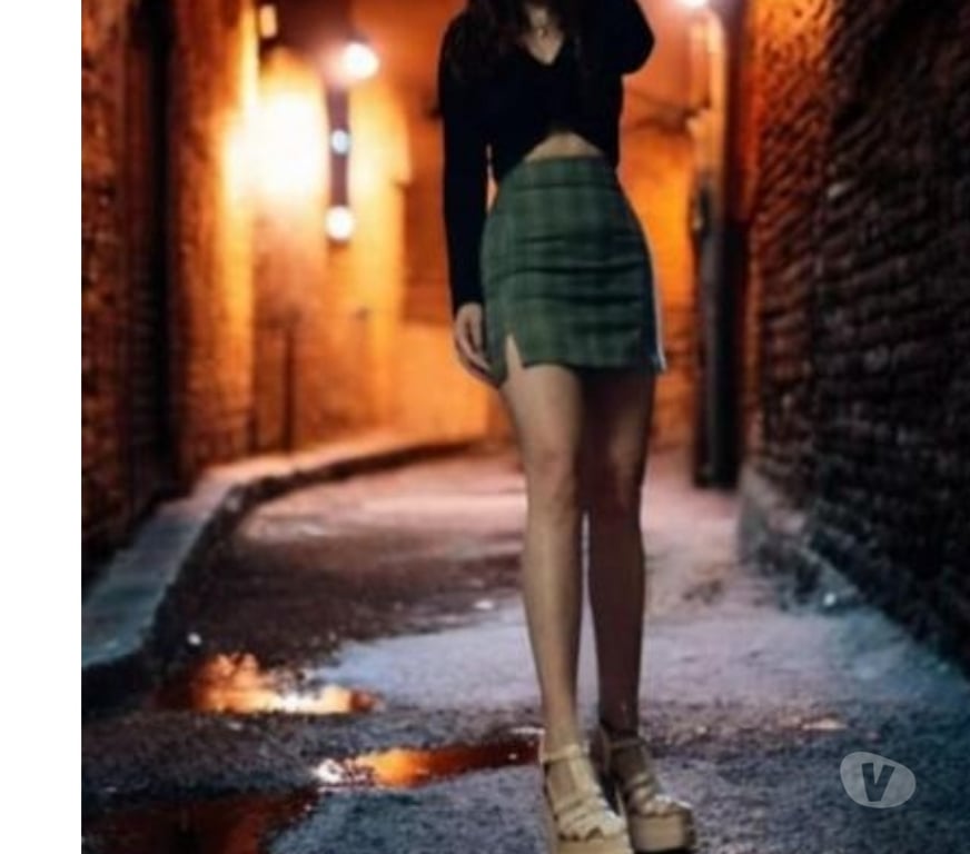 Escort Santiago Providencia - Fotos de Lèna · Carisma, piel y una luz especial