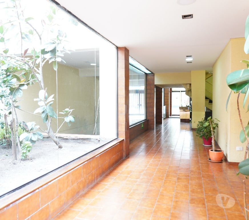 Arriendo oficinas Santiago Providencia - Fotos de Metro Pedro de Valdivia oficina recepción y 1 privado
