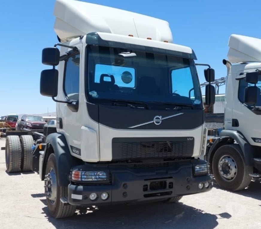 Fletes y Mudanzas - Transportes Tocopilla Tocopilla - Fotos de ARRIENDO CAMIÓN PLUMA MENSUAL Y DIARIO