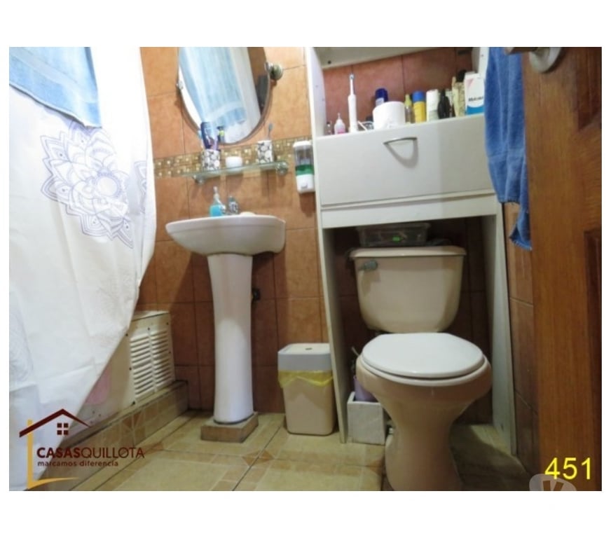 Bienes Raices Quillota Quillota - Fotos de Se Vende, Casa ubicada en tradicional barrio de la ciudad.