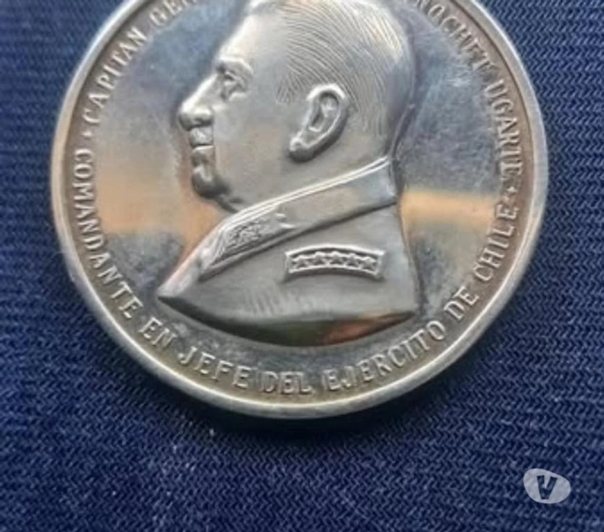 Antiguedades - Joyería Santiago Santiago - Fotos de Exclusiva Moneda de plata de 4 cm de diametro nueva.