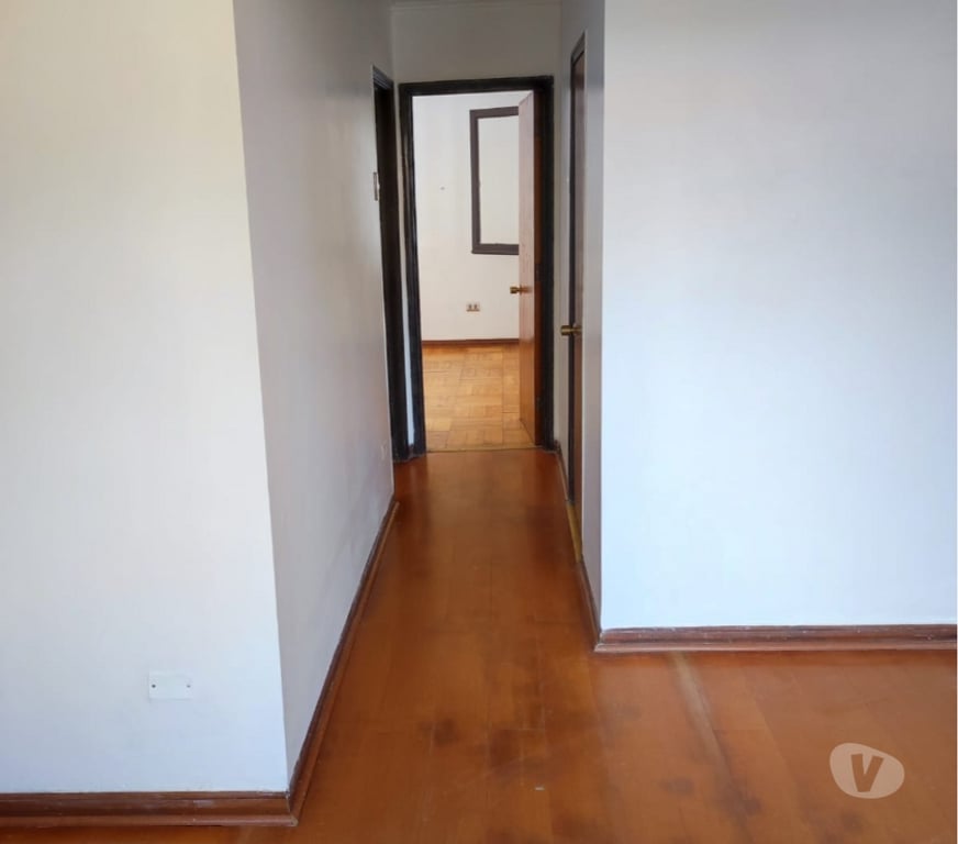 Bienes Raices Santiago Las Condes - Fotos de Casa De Un Piso Con Amplio Antejardín, 3d, 2b + Home Studio