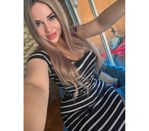 Juguetona y caliente