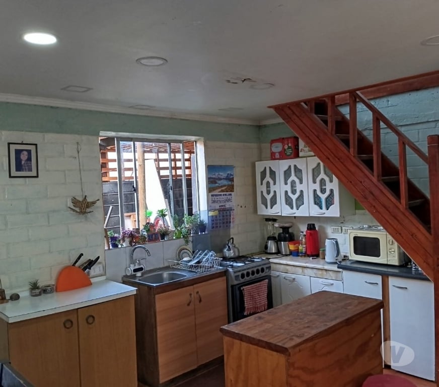 Bienes Raices Curicó Curicó - Fotos de CASA 4D+2B+1ES CURICO