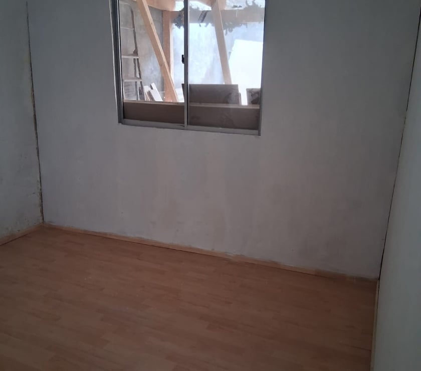 Bienes Raices Santiago Cerro Navia - Fotos de CASA 3D+1B+1ES CERRO NAVIA