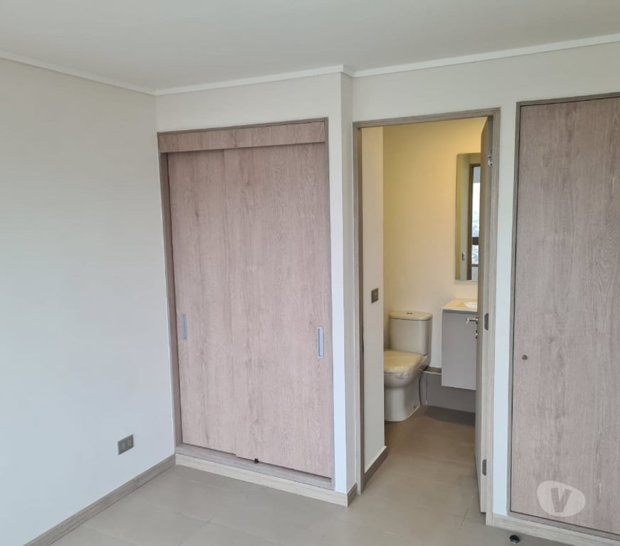 Bienes Raices Santiago La Cisterna - Fotos de Oportunidad, Metro Lo Ovalle