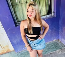 Rubía muy atractiva muy buena higiene y muy comprensiva