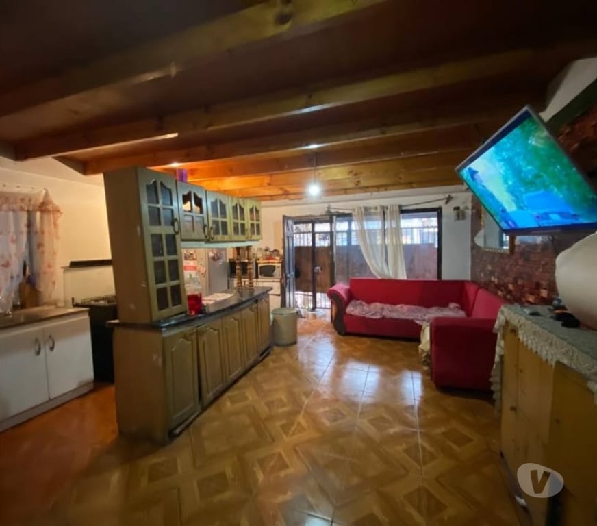 Bienes Raices Santiago Renca - Fotos de CASA 3D+1B+1ES RENCA