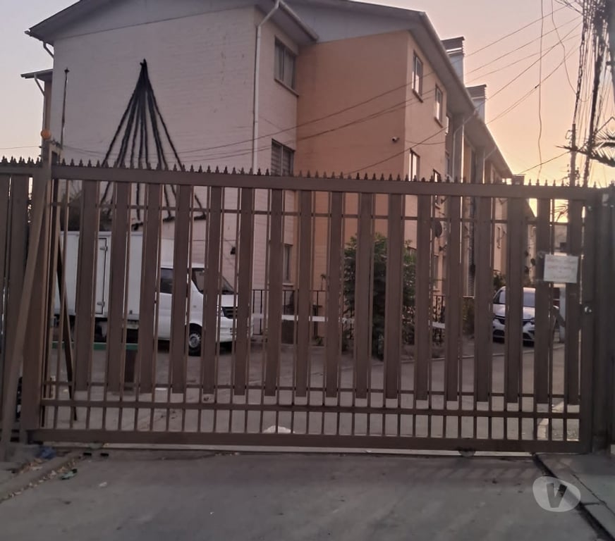 Bienes Raices Santiago Renca - Fotos de DEPTO 3D+1B RENCA