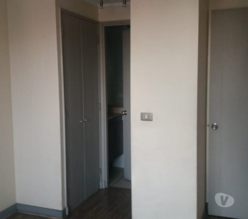 Bienes Raices Santiago Santiago - Fotos de Cercanias Metro Sta Lucia dpto 1dmt living y bodega