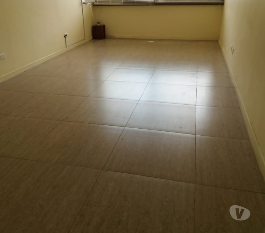 Arriendo oficinas Santiago Providencia - Fotos de Metro Pedro de Valdivia oficina recepción y 4privados