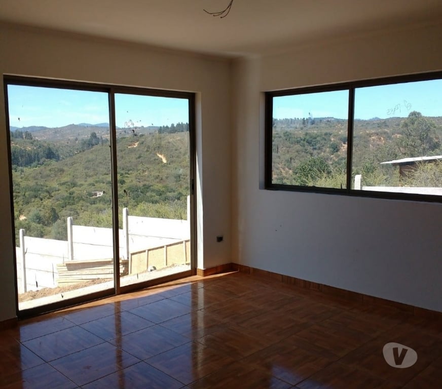 Bienes Raices Valparaíso Quilpué - Fotos de CASA CON GRAN TERRENO, EXCELENTE UBICACIÓN QUILPUE
