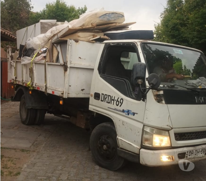 Fletes y Mudanzas - Transportes Santiago Huechuraba - Fotos de fletes y retiros de escombro
