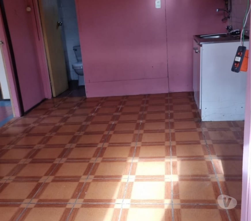 Bienes Raices Valparaíso Quilpué - Fotos de CASA INDEPENDIENTE UN PISO MAS LOCAL COMERCIAL BELLOTO