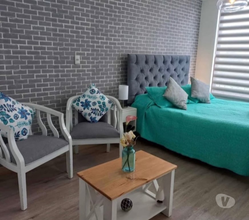 Arriendo de piezas Santiago Santiago - Fotos de Pieza con cocina y baño Metro Santa Lucia $180.000.