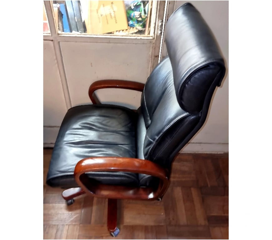 Muebles Santiago Quinta Normal - Fotos de Sillon de Oficina Ergonomico Reclinable Cuero negro de Caoba