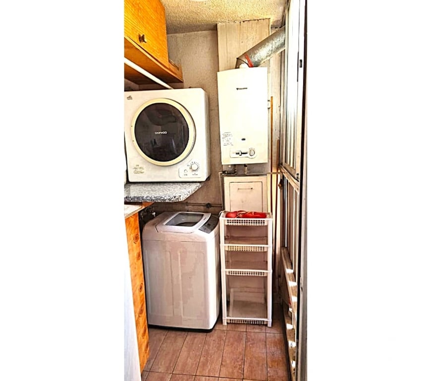 Arriendos Santiago La Reina - Fotos de AMPLIO DEPARTAMENTO SE ARRIENDA EN LA REINA