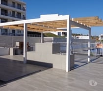 Selmann Arrienda departamento en Lomas del Sol. Impecable !