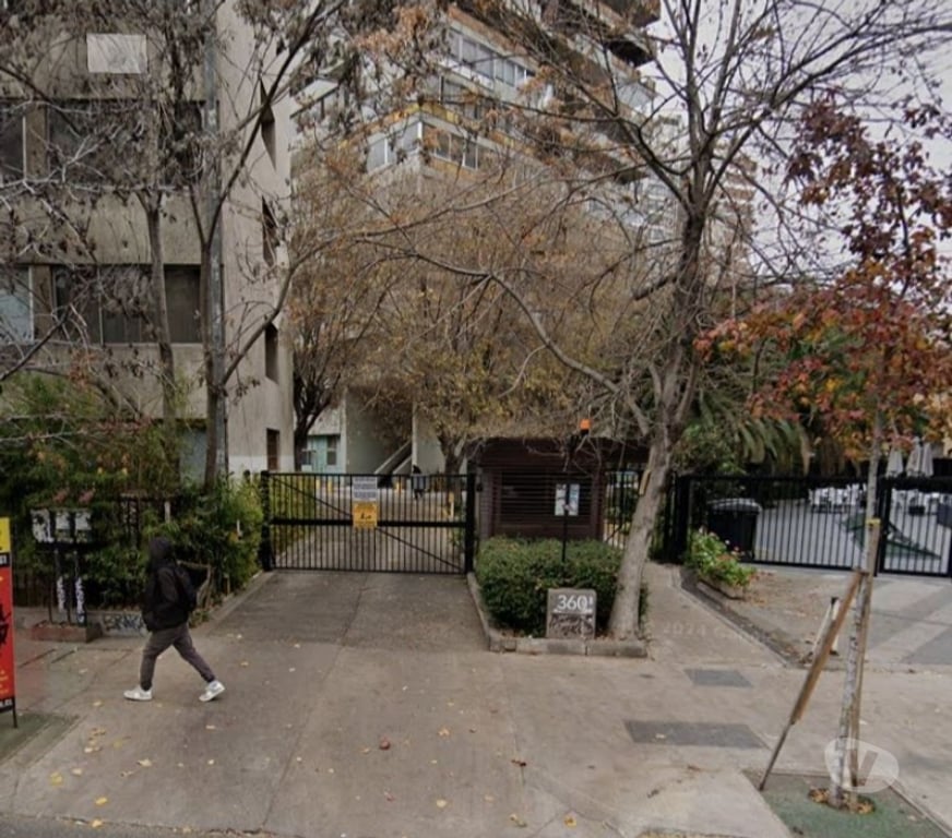 Locales Commerciales en Arriendo Santiago Santiago - Fotos de Local comercial de 140 m2 en 2 pisos Diag. Paraguay 360