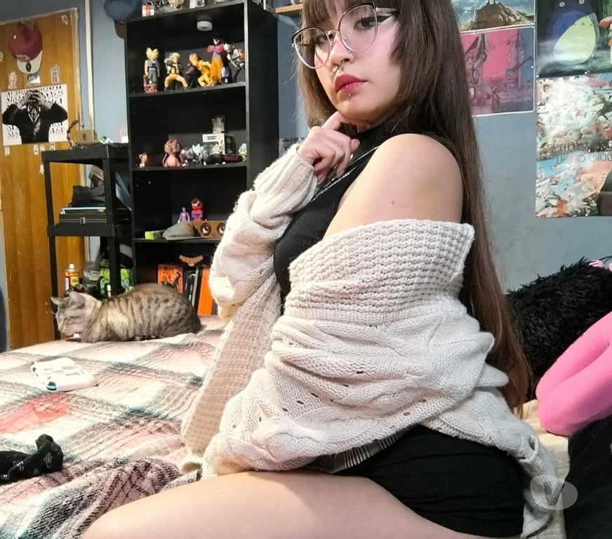 Escort Santiago Quilicura - Fotos de Cariñosa apasionada dama de compañia