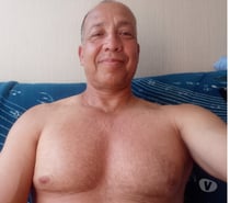 Maduro dotado 22 centímetros busca mujer para encuentros