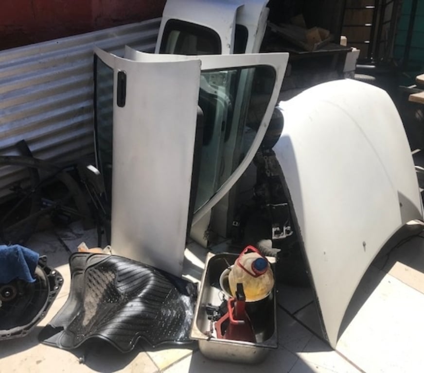 Accesorios para Autos Santiago La Florida - Fotos de combo corsa diesel 2001 en desarme