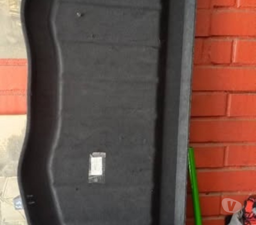 Accesorios para Autos Santiago Santiago - Fotos de Cubre maleta Jac S-3 2024 como nuevo llegar e instalar.