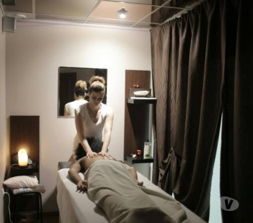 Masajes Santiago Santiago - Fotos de Masoterapeuta profesional chilena Santiago centro