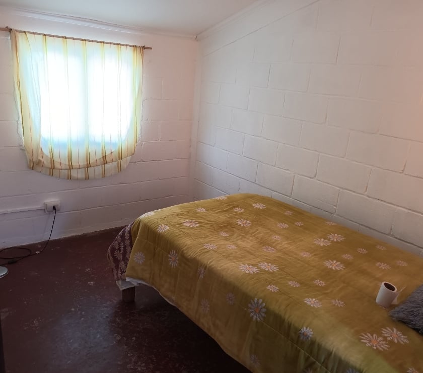 Bienes Raices Cordillera Puente Alto - Fotos de Casa 3D 1B 1Est Patio en Puente Alto