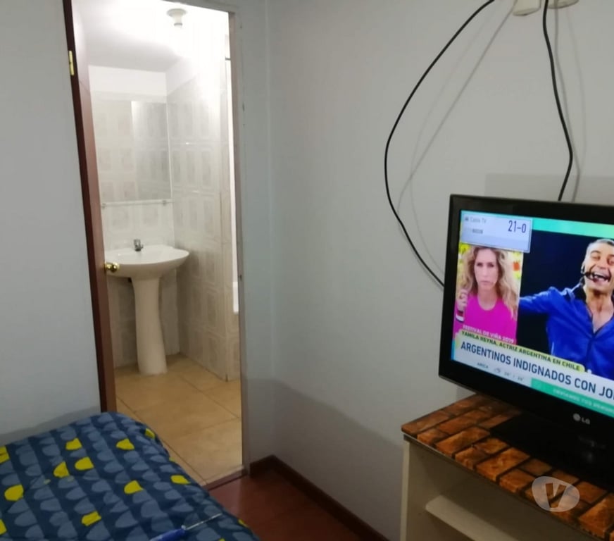 Arriendo de piezas Santiago San Joaquín - Fotos de Acogedora Pieza con Baño Privado