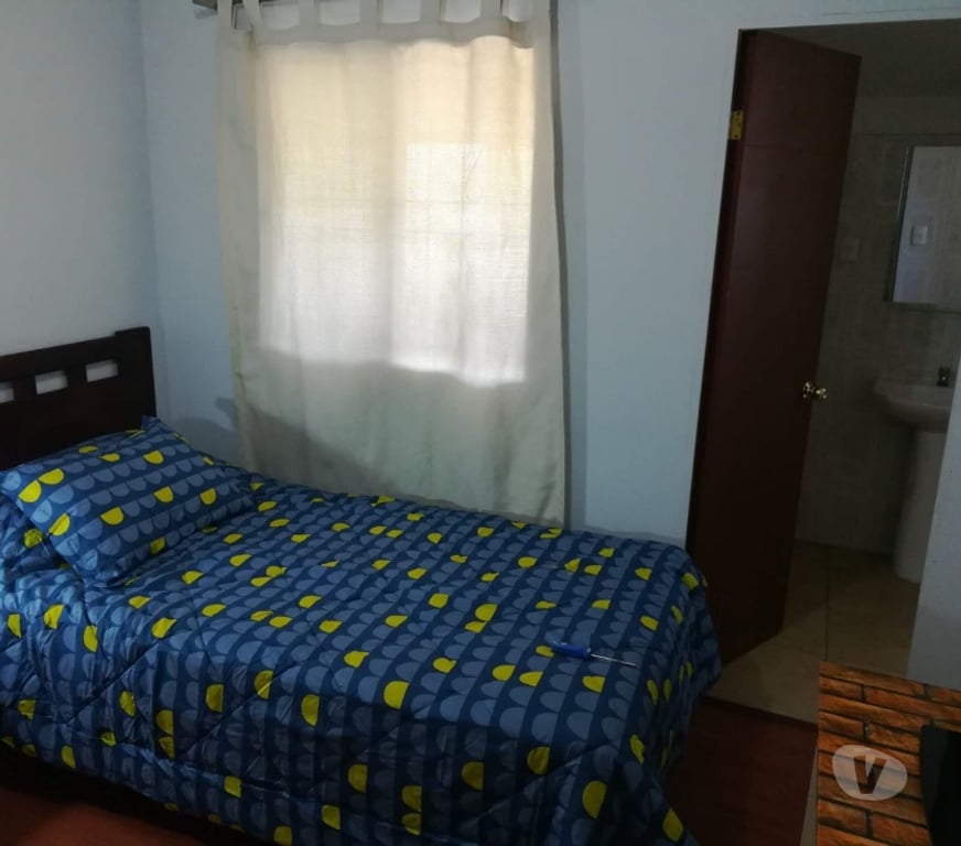 Arriendo de piezas Santiago San Joaquín - Fotos de Acogedora Pieza con Baño Privado