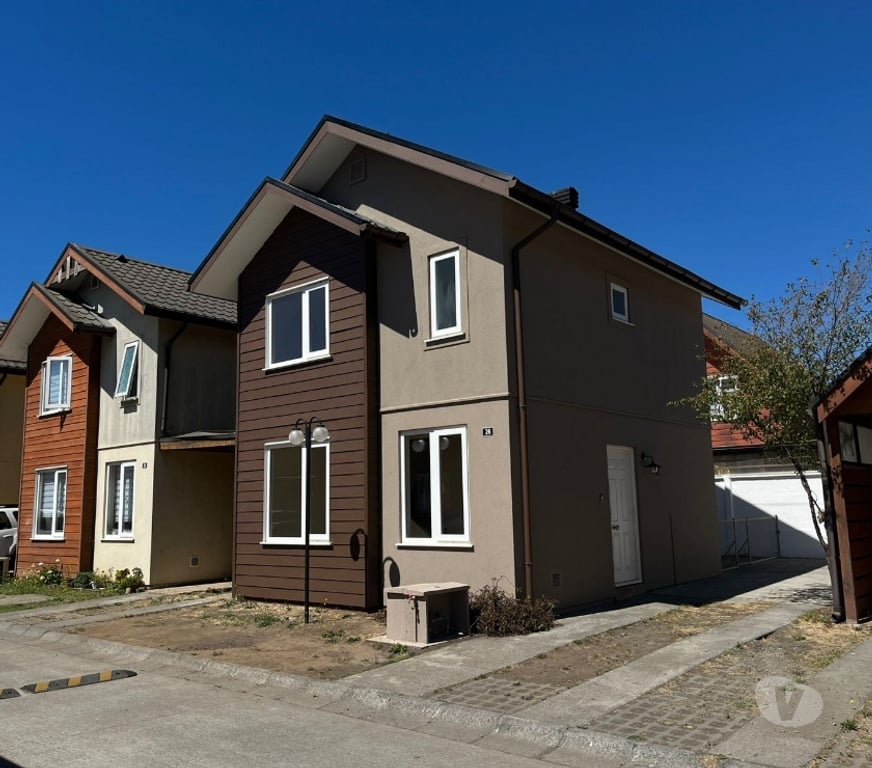 Bienes Raices Concepción Talcahuano - Fotos de Casa totalmente remodelada, para llegar y vivir cómodamente