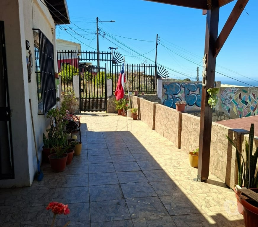 Bienes Raices Valparaíso Valparaíso - Fotos de Linda casa con vista al Mar Playa Ancha Valpo