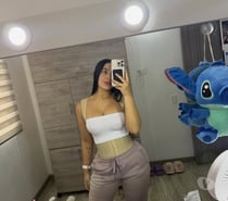 Mucho movimiento de caderas...