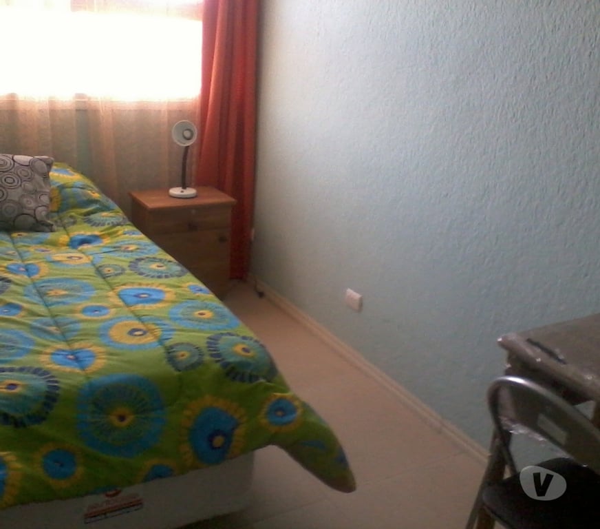 Arriendo de piezas Santiago Estación Central - Fotos de ARRIENDO HABIT. A ESTUDIANTES MUJERES A PASOS DE LA USACH