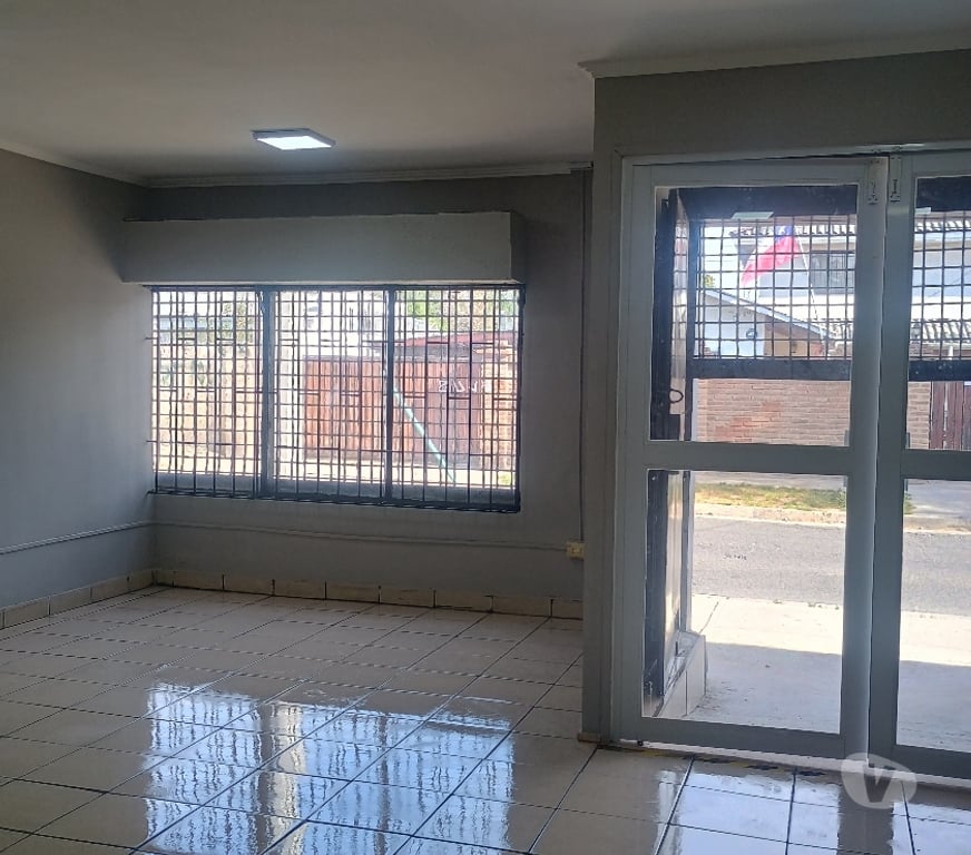 Locales Commerciales en Arriendo Valparaíso Villa Alemana - Fotos de LOCAL RECIÉN REFACIONADO
