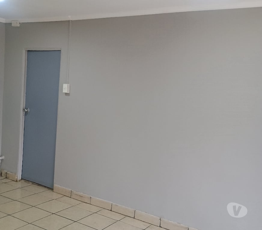 Locales Commerciales en Arriendo Valparaíso Villa Alemana - Fotos de LOCAL RECIÉN REFACIONADO