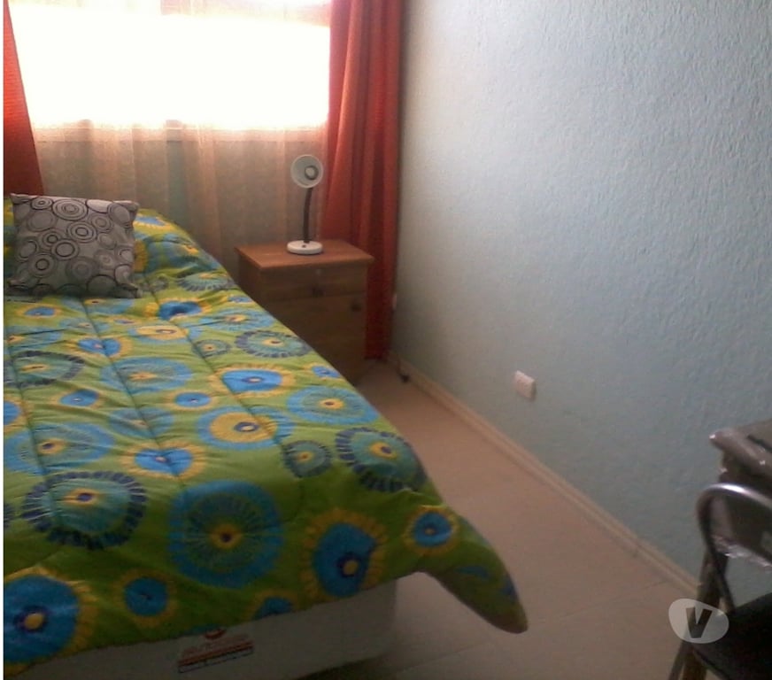 Arriendo de piezas Santiago Estación Central - Fotos de ARRIENDO HABIT. A ESTUDIANTES MUJERES A PASOS DE LA USACH