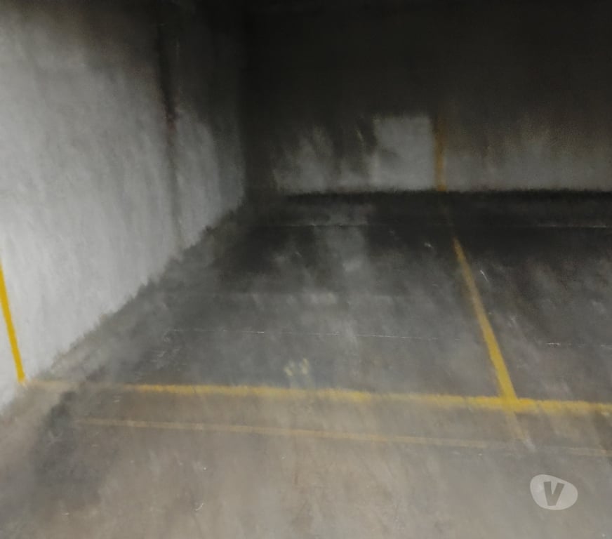 Bienes Raices Santiago Huechuraba - Fotos de Venta De 2 Estacionamientos Cubiertos