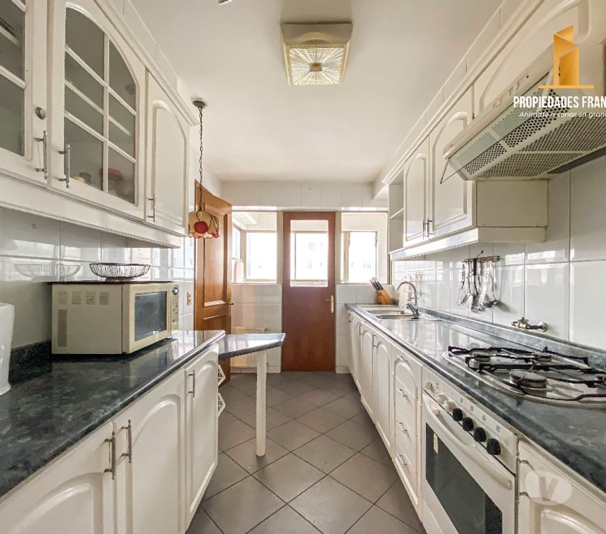 Arriendos Valparaíso Viña del Mar - Fotos de VIÑA ARRIENDO AMPLIO Y LUMINOSO DEPARTAMENTO 4D PONIENTE