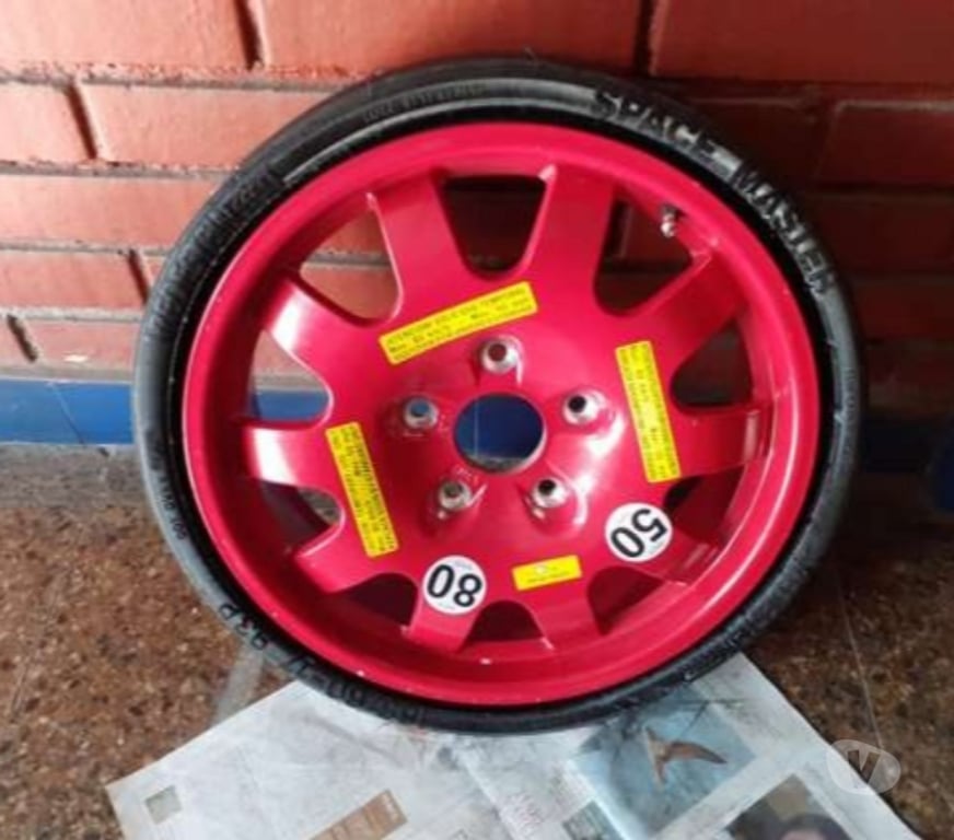 Accesorios para Autos Santiago Santiago - Fotos de 1 llanta con neumático nuevos linea Porsche Carrera 911