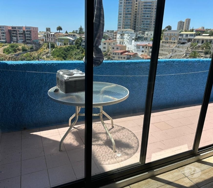 Bienes Raices Valparaíso Valparaíso - Fotos de VENDO DEPARTAMENTO DUPLEX CERRO BARON VALPARAISO