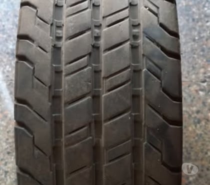 Servicios para Autos Santiago Santiago - Fotos de 1 Neumàtico Continental 205-70-R-15 dibujo mixto nuevo