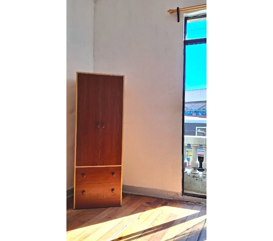 Arriendo de piezas Valparaíso Valparaíso - Fotos de Pieza amoblada con servicios incluidos (solo hombres)