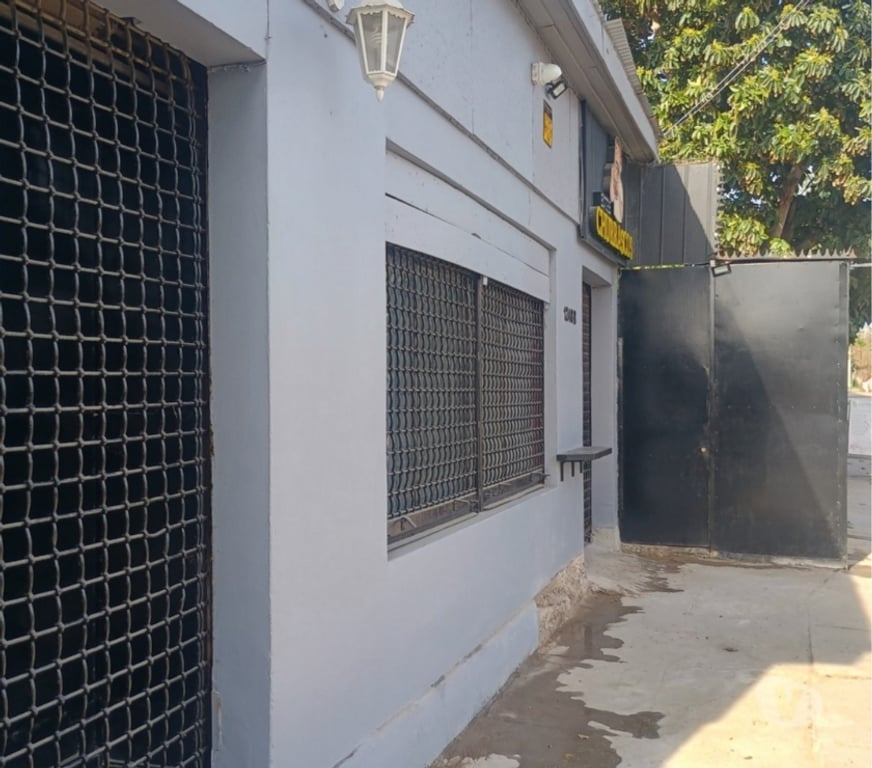 Locales Commerciales en Arriendo Valparaíso Villa Alemana - Fotos de LOCAL RECIÉN REFACIONADO