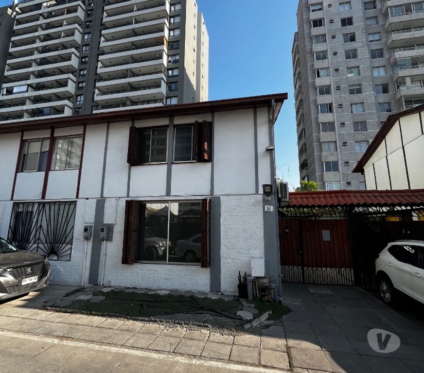 Bienes Raices Santiago Ñuñoa - Fotos de Venta Casa, Barrio Zañartu, Ñuñoa.