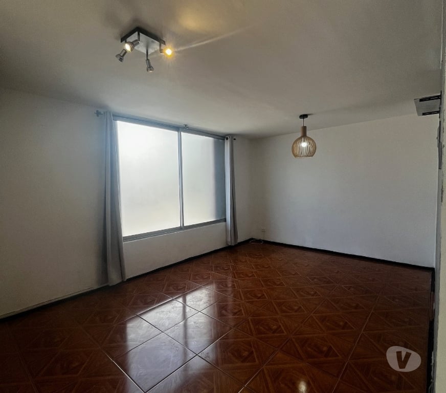 Bienes Raices Santiago Ñuñoa - Fotos de Venta Casa, Barrio Zañartu, Ñuñoa.
