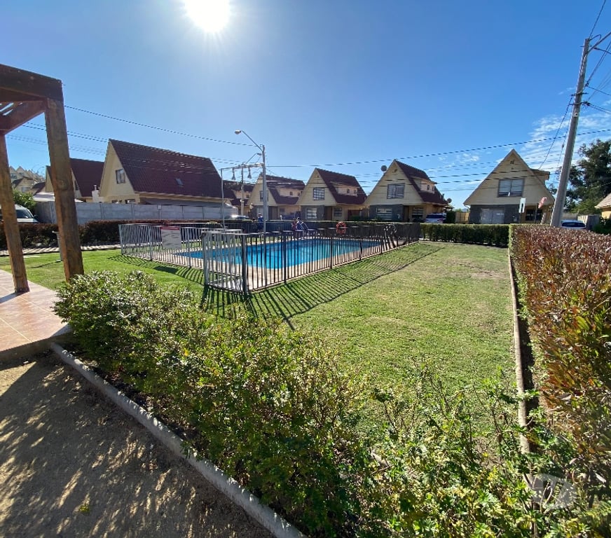 Bienes Raices Valparaíso Villa Alemana - Fotos de VENDO CASA EN CONDOMINIO JARDINES DE PEÑABLANCA V. ALEMANA